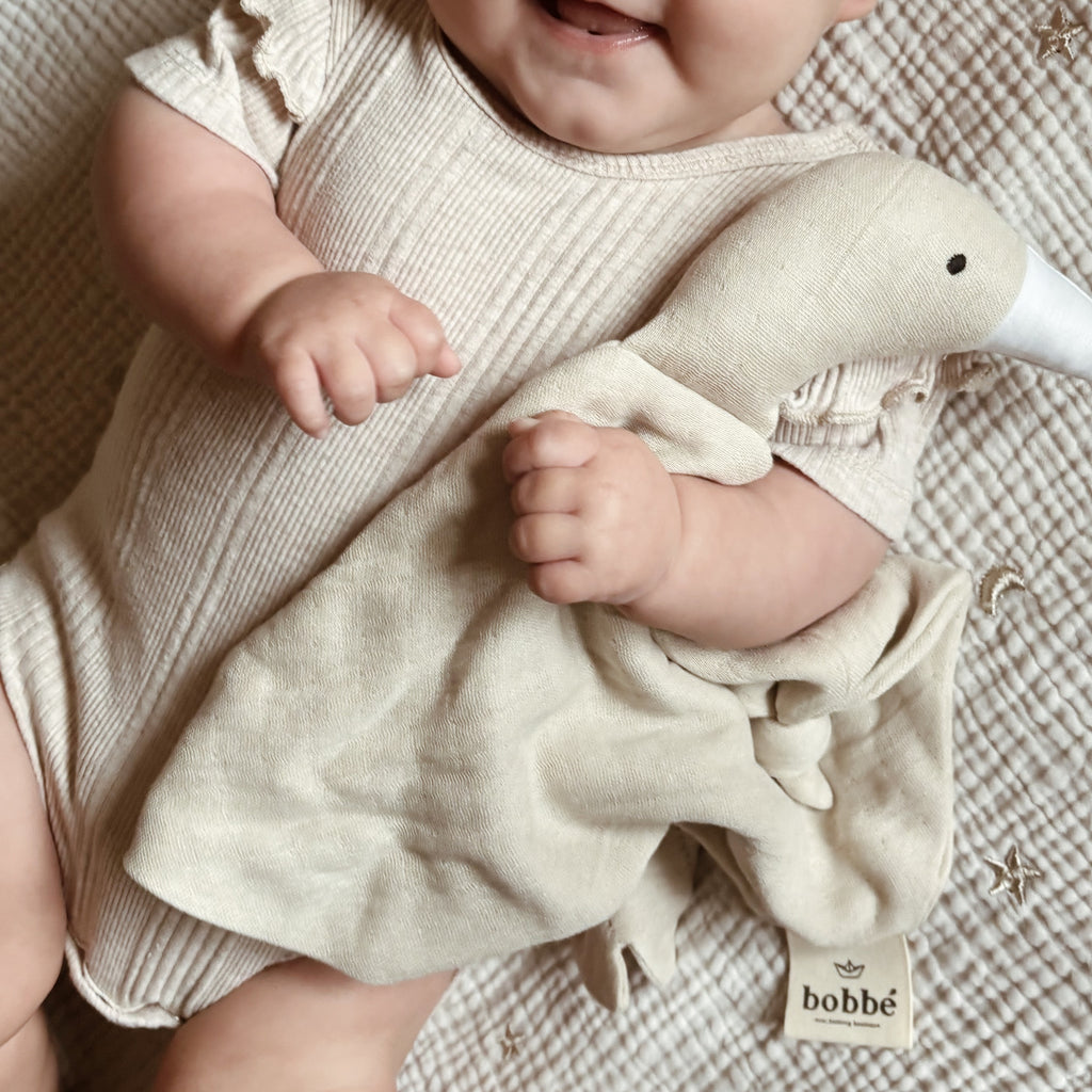 Kraamcadeau Set – Bobbé Badcape & Cuddle Goose